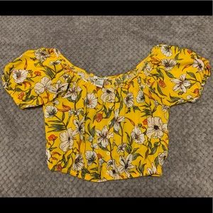 Yellow floral crop top - forever 21